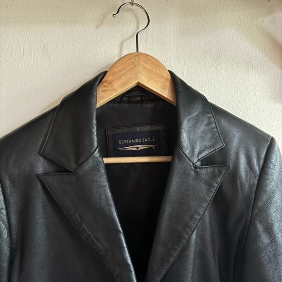 Vintage Screaming Eagle Leather Blazer – Y2K Business-Core Aesthetic - Picture 4 of 6